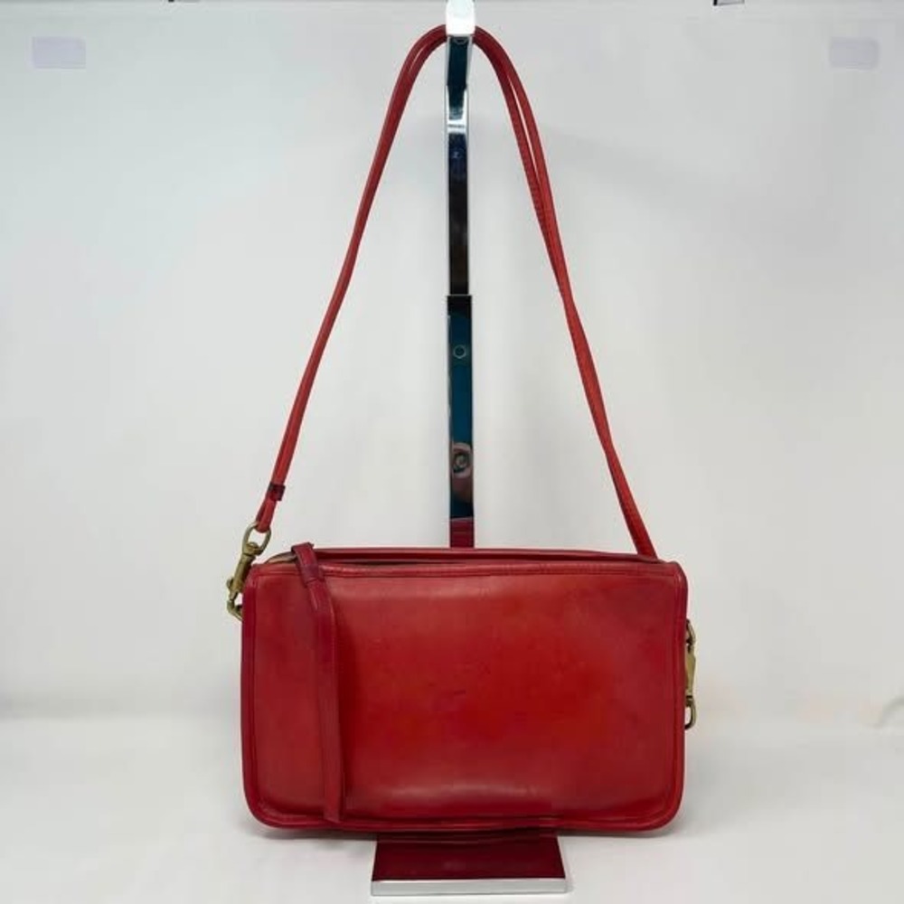 VTG 1997 Coach Basic Bag 9405 Classic Red Leather Convertible Clutch Brass Zip